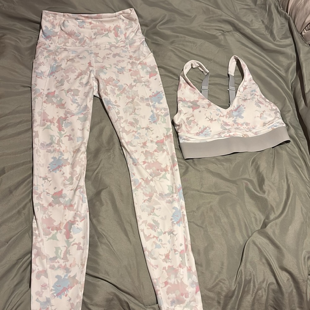 Fabletics Pureluxe set
